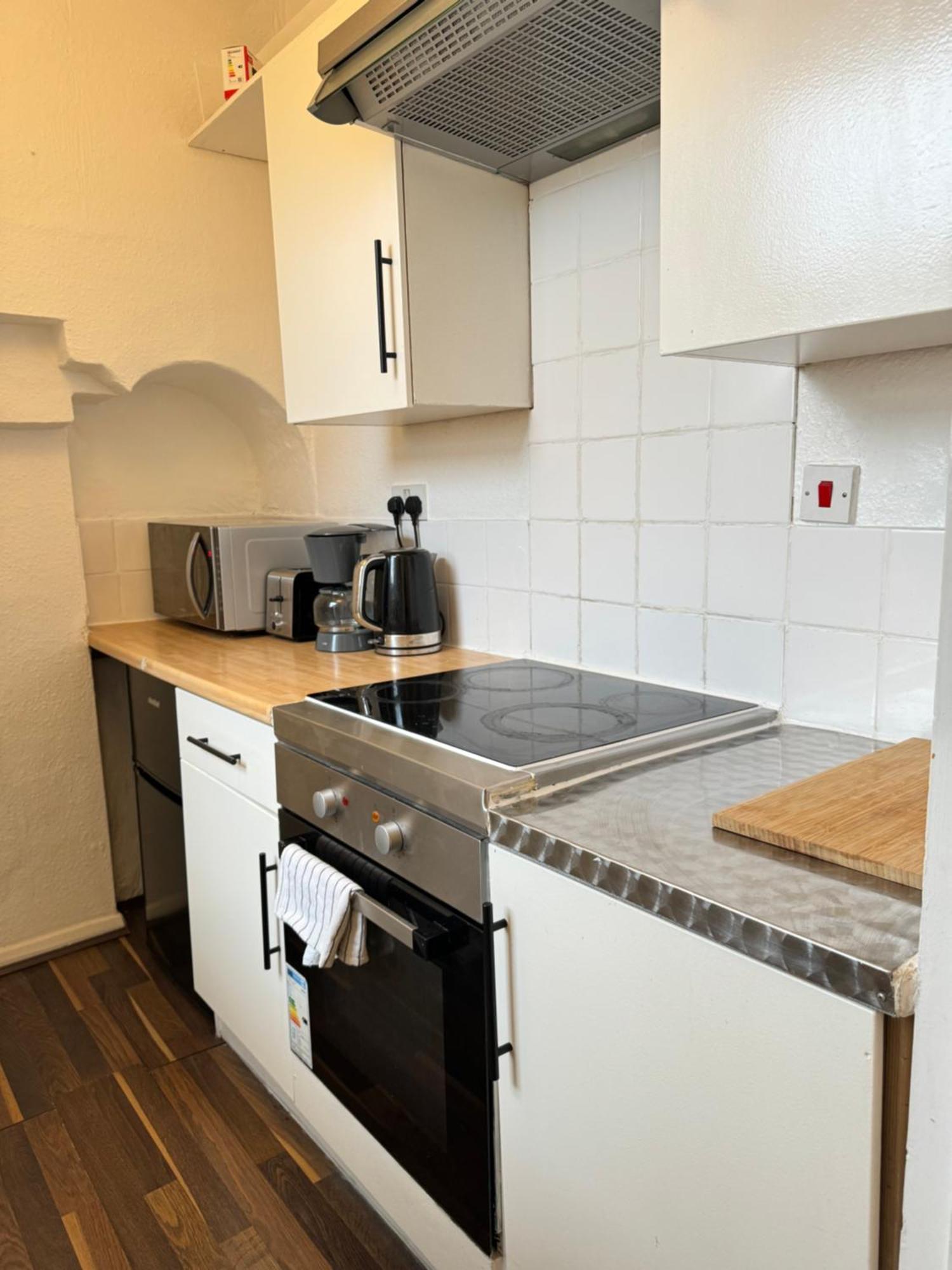 2 Bed Apt Sofa Bed Up To 6 London Exterior foto