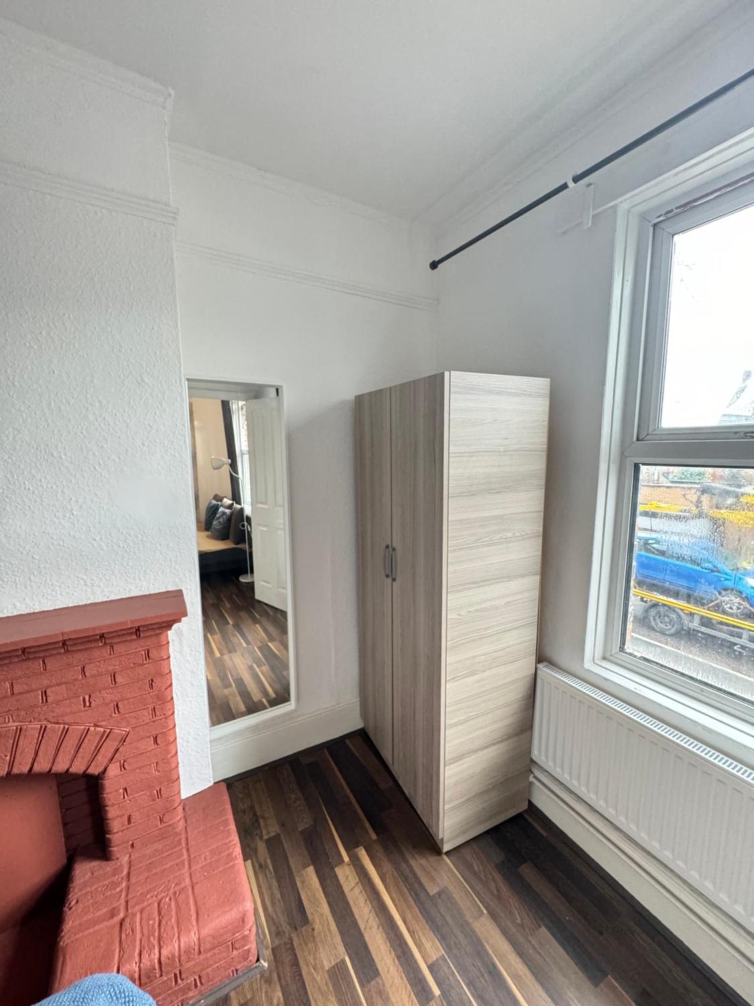 2 Bed Apt Sofa Bed Up To 6 London Exterior foto